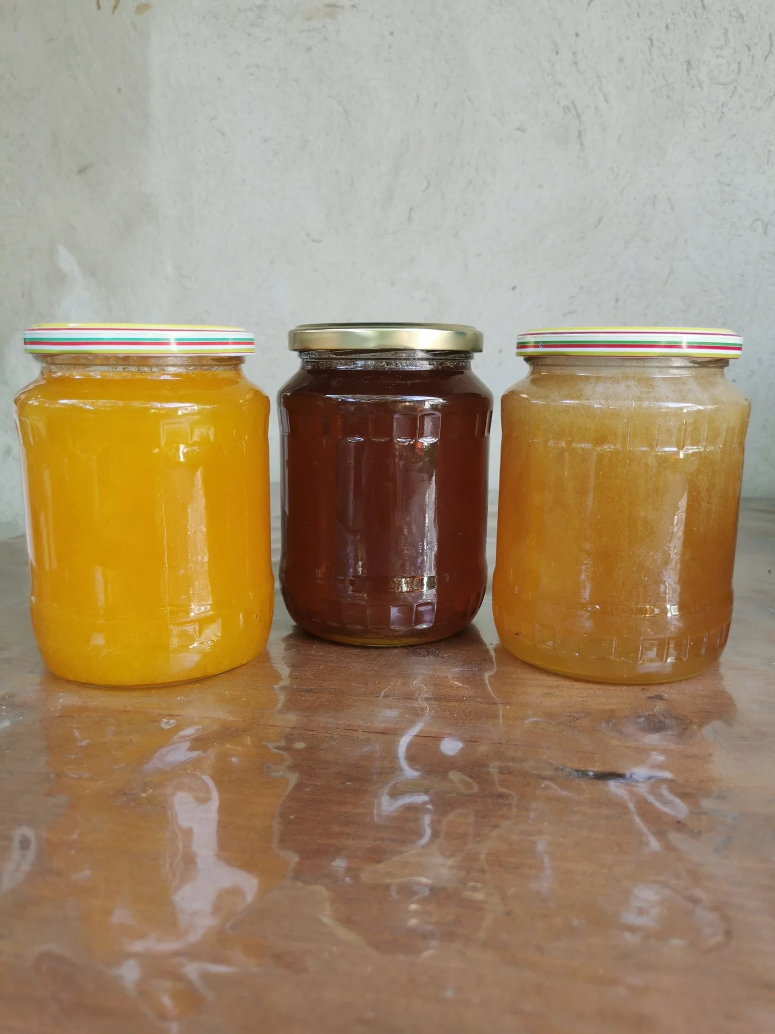 Miere de albine din Susleni, Orhei — borcan 1kg salcâm, preț și ridicare